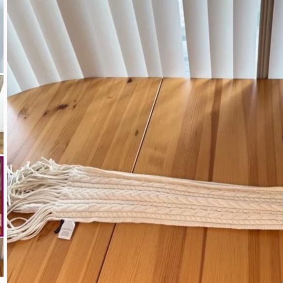 Scarf - Picture 4 of 4